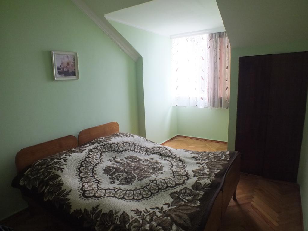 Guest House Lazuri Sarpi Exterior photo